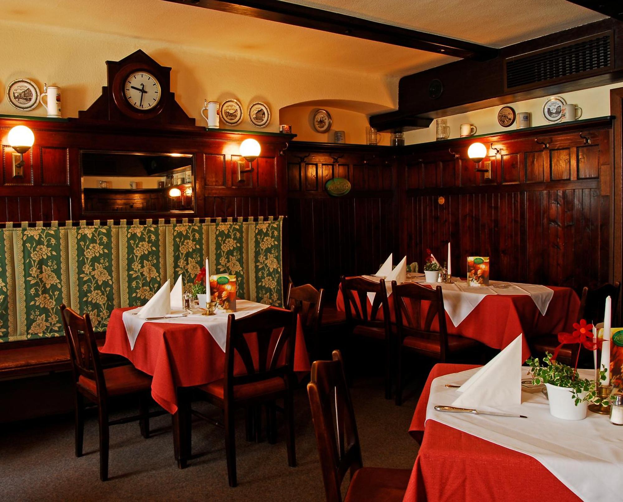 Gasthof Hotel Zweimueller Grieskirchen Esterno foto